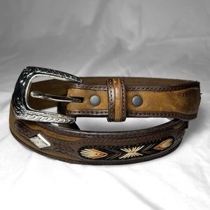 Tan Brown Leather Western Belt Silver Tone Buckle Embroidered Starbursts 3-D DDD